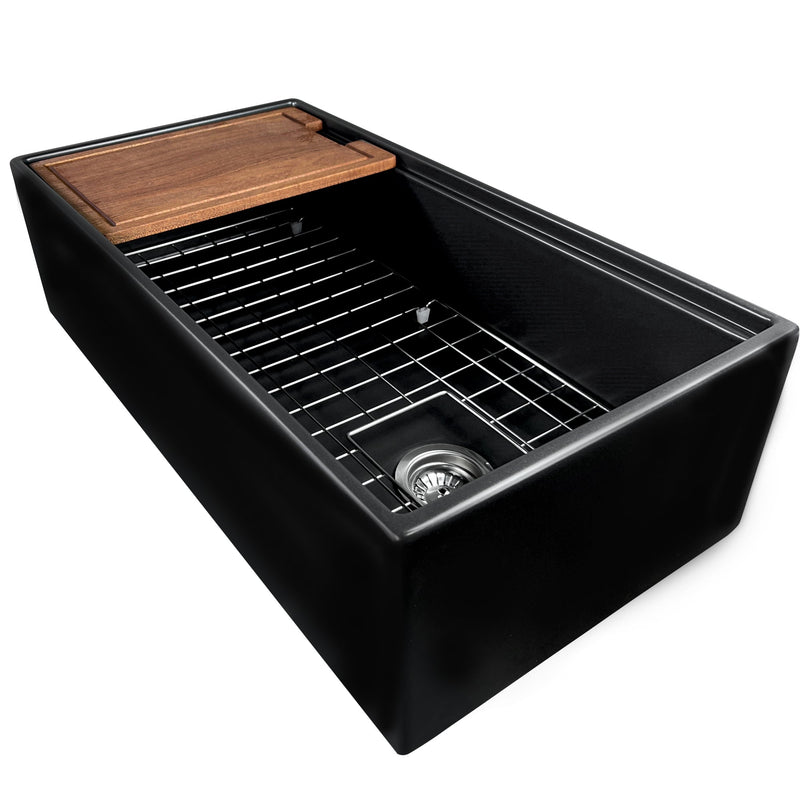 Nantucket Sinks T-PS36 36" Workstation Apron Sink with Accessories (image 2)