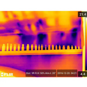 Teledyne FLIR A400 IS DFOV 42 24 thermal image bottle line with temperature data overlay.