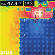 Teledyne FLIR ETS320 thermal image heatsink blue and red zones with crosshair overlay.