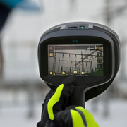 Teledyne FLIR T560 angled view black body thermal screen.