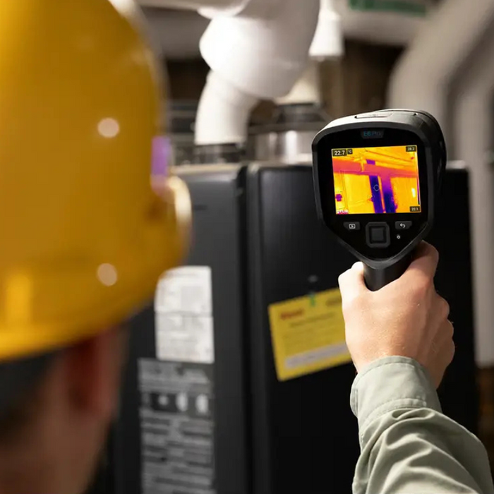 Teledyne Flir T560 angled view black body thermal screen.