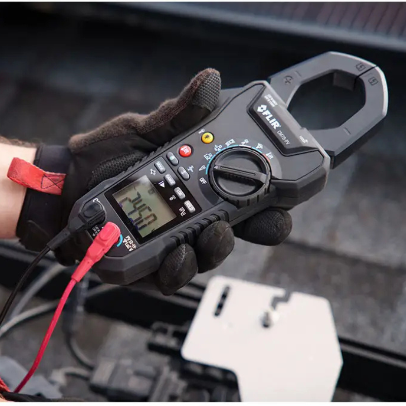 Teledyne Flir T560 angled view black thermal camera screen.