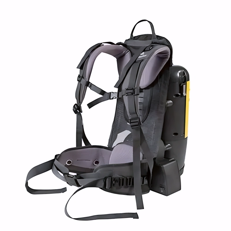 Tornado Pac Vac 6 Roam rear view ergonomic backpack straps padding.