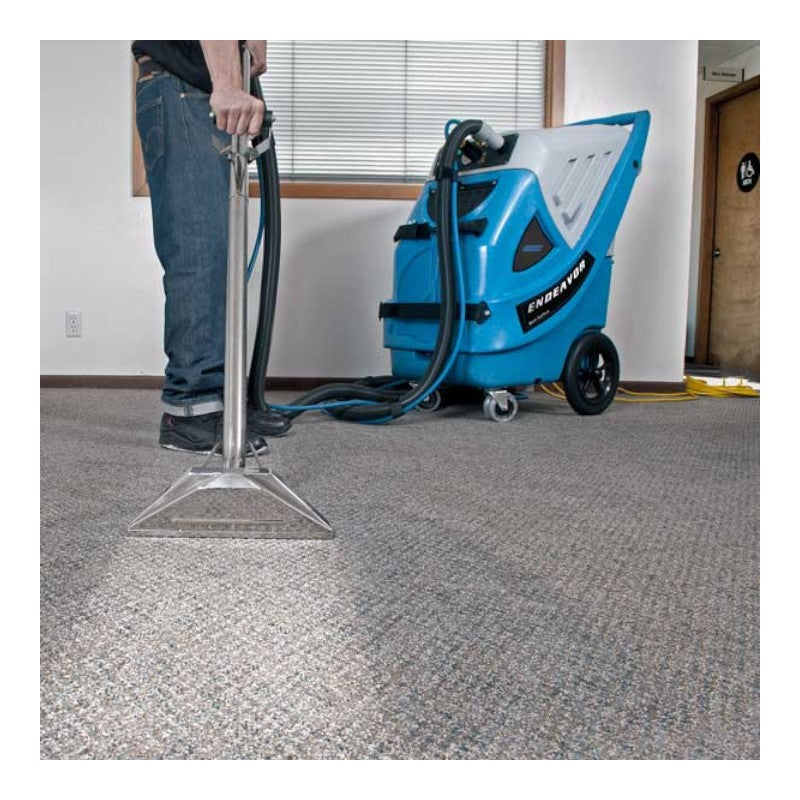 carpet deep cleaning with the edic endeavor 9000i hsh multi purpose extractor.