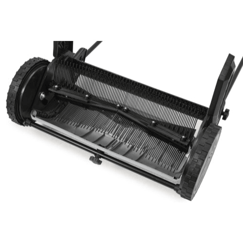 Dapper Supply 16-inch reel mower steel blade reel and bed bar closeup.