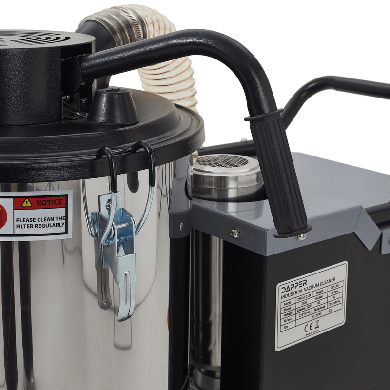 Dapper Supply 14.5-gallon industrial wet dry vacuum close-up of the filter lid and handle.