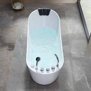 Empava EMPV-67AIS09 filled tub seen from above