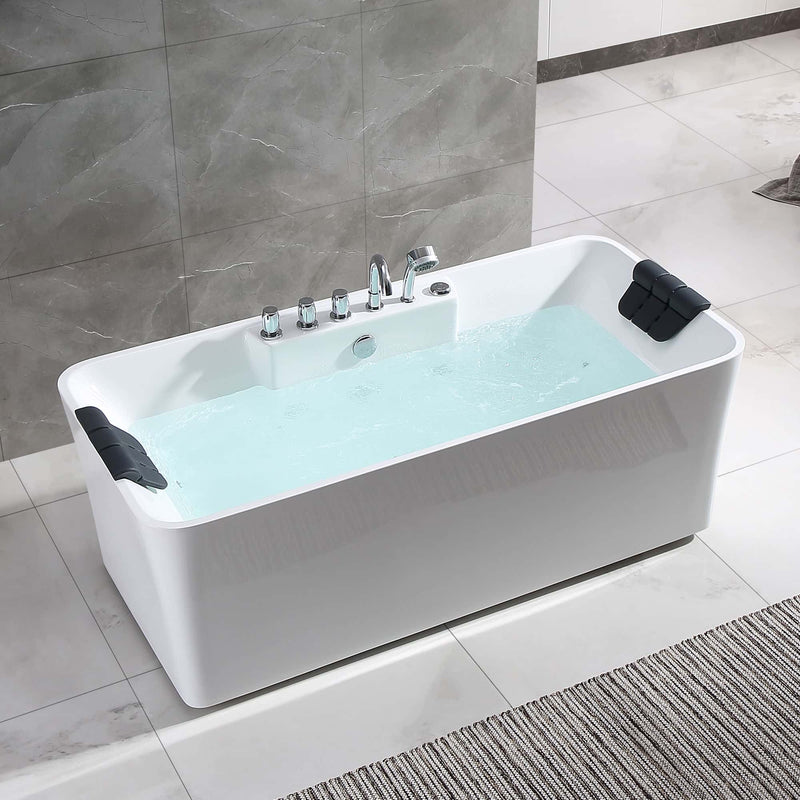 Empava EMPV-67AIS16 filled tub on light marble tile