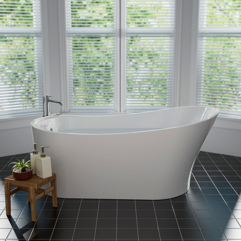 Empava EMPV-67FT1528 by bay windows with floor faucet