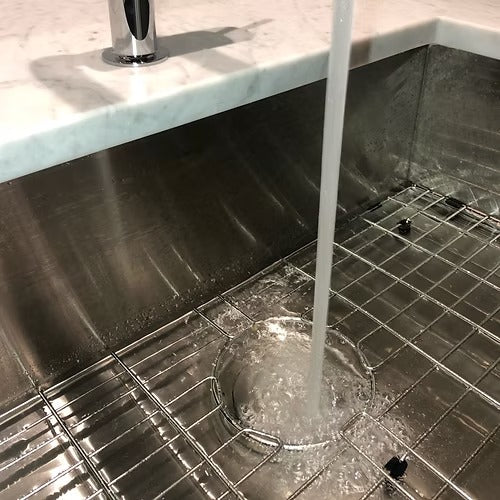 Nantucket Sinks ZR2818-8-16 28" Pro Series Large Single Bowl Undermount Zero Radius Stainless Steel Kitchen Sink (image 4)