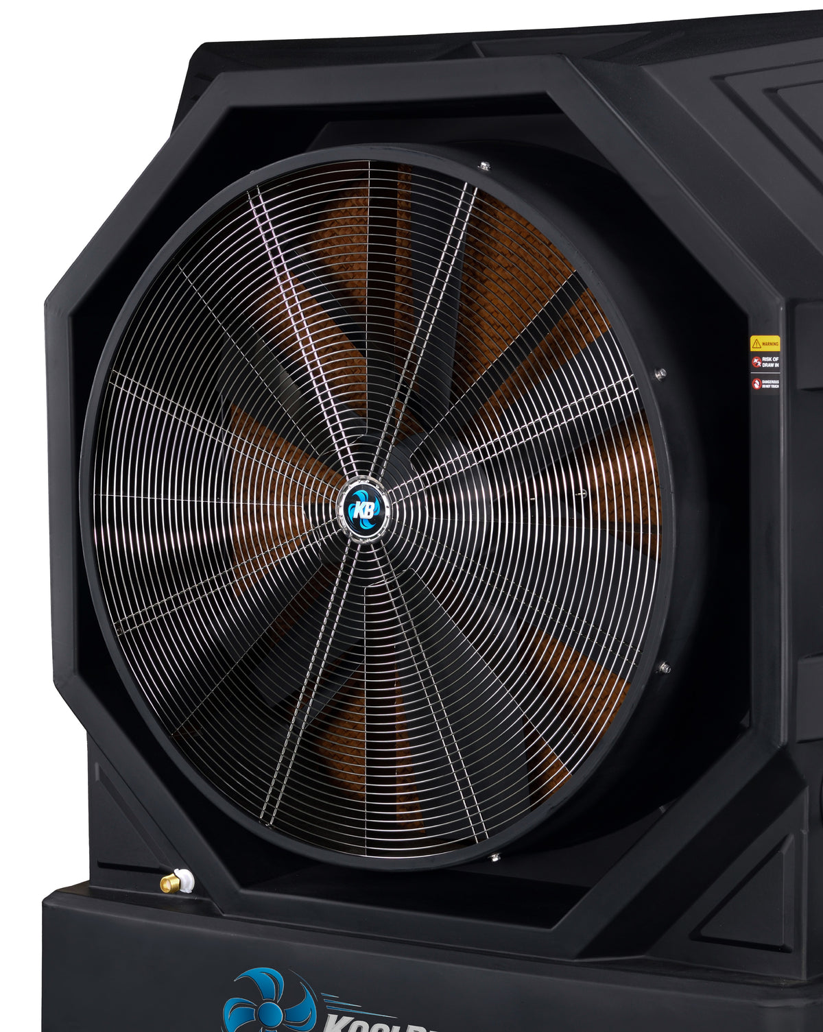 Open fan for a long throw