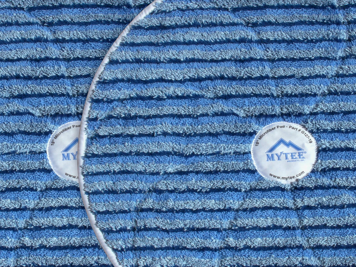 ScrubMax 19" Microfiber Close-Up