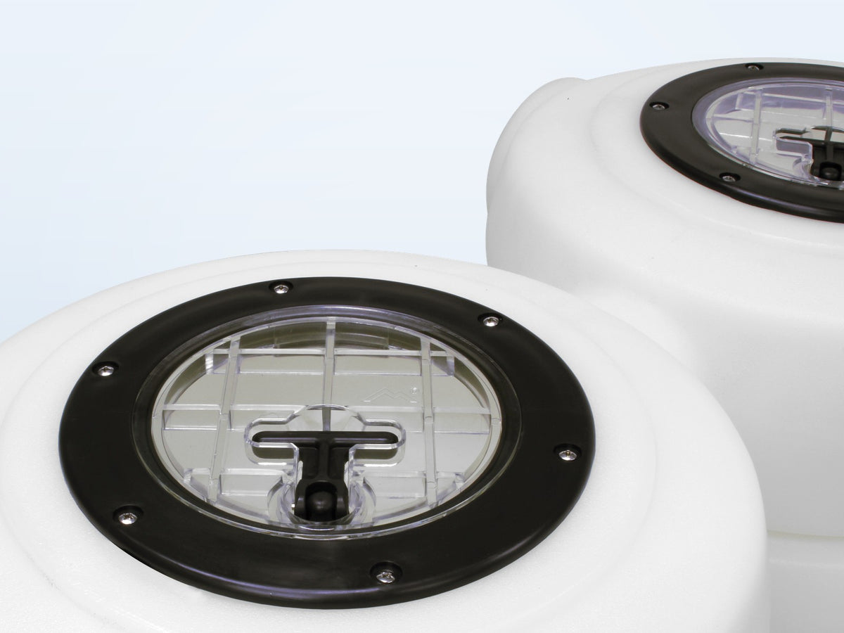 Clear Lids On Both Columns