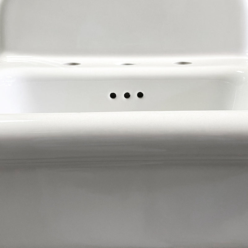 Nantucket Sinks NS-VCDM20-WW close-up of the faucet holes, overflow and rolled rim