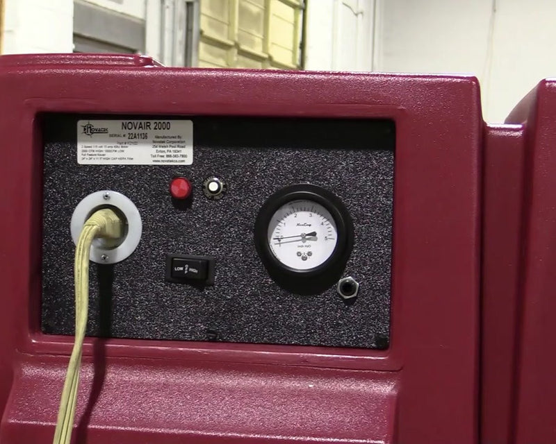 Novatek Novair 2000 control panel with alarm light, pressure gauge and switch