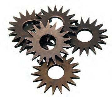 Toothed wheels that strike the surface