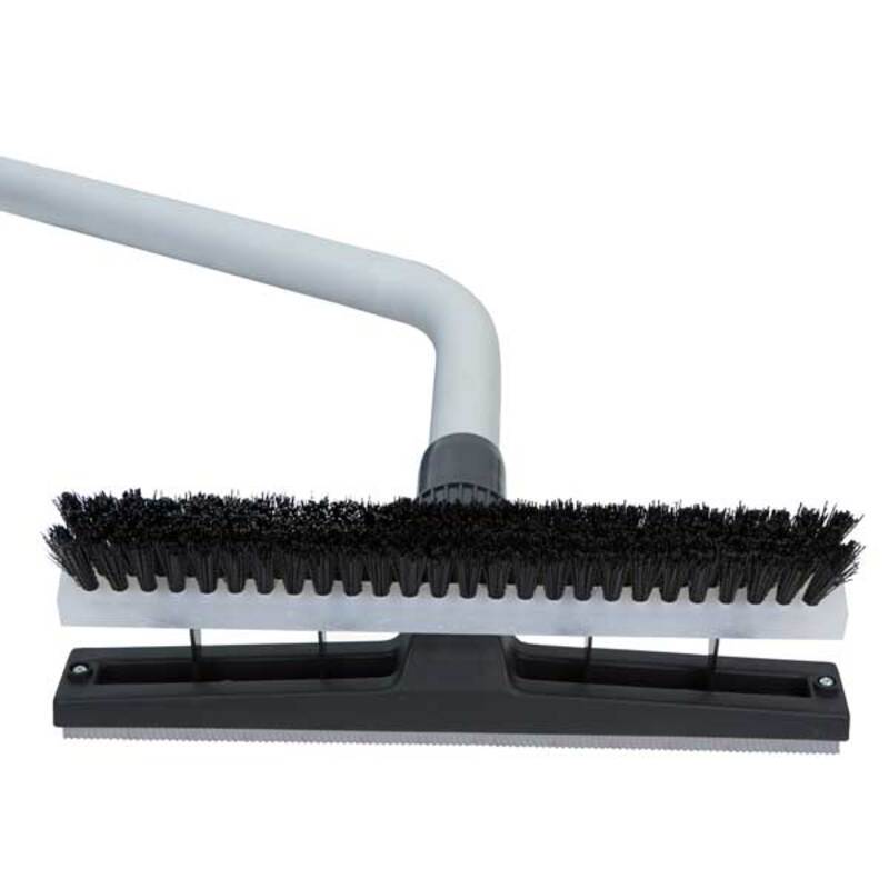 scrub squeegee wand head on edic 334ach 2 for powerful scrubbing and water removal.