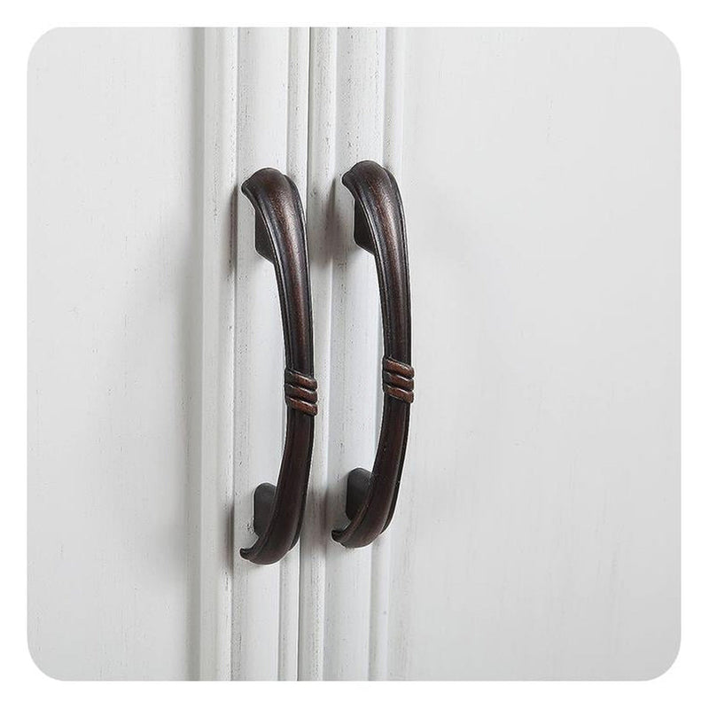 Silkroad Exclusive V0213WW36R 36" Antique White vanity, right sink, close-up of the oil rubbed bronze door pulls