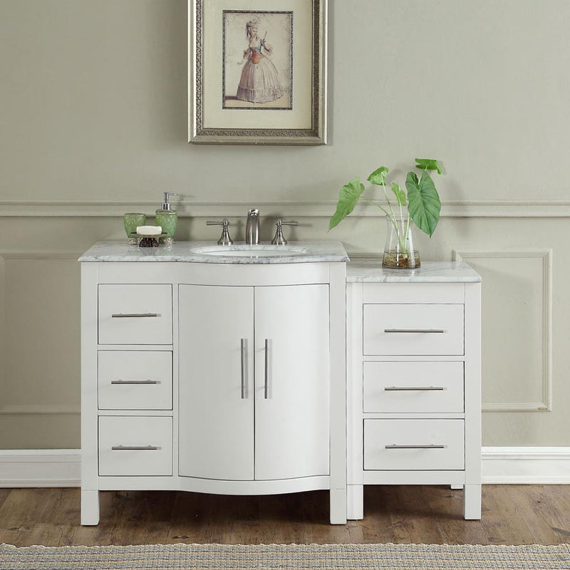 Silkroad Exclusive V0290WW54R 53.5" White single sink vanity, front view in a bathroom