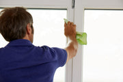 Unger MicroWipe, polishing a window frame