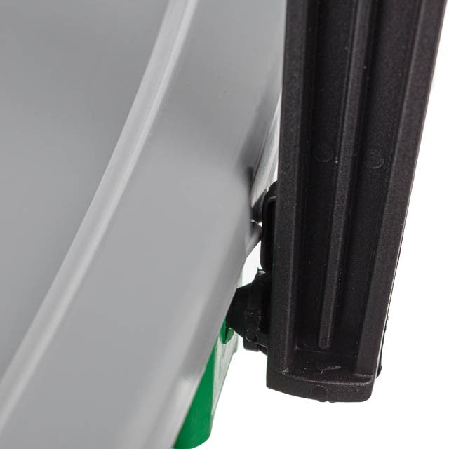 Unger Pro Bucket Lid, lid edge close-up