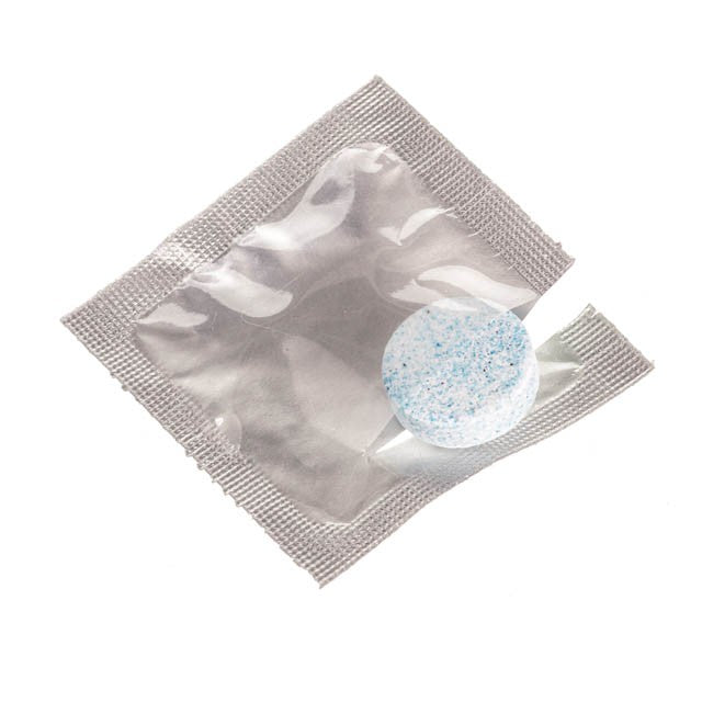 Unger The Pill Glass Cleaner, tablet sachet close-up