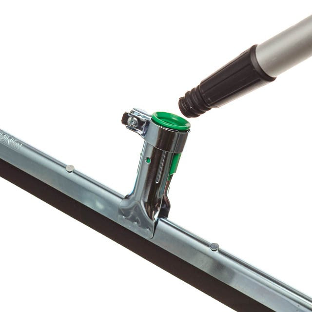 Unger WaterWand Acme Insert, threading a pole into the fitted insert