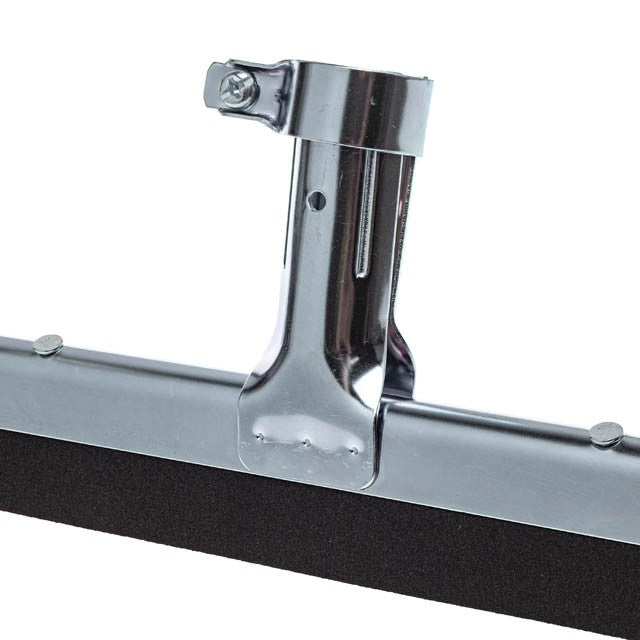 Unger WaterWand Standard Floor Squeegee 18"/45cm, metal frame and handle socket close-up