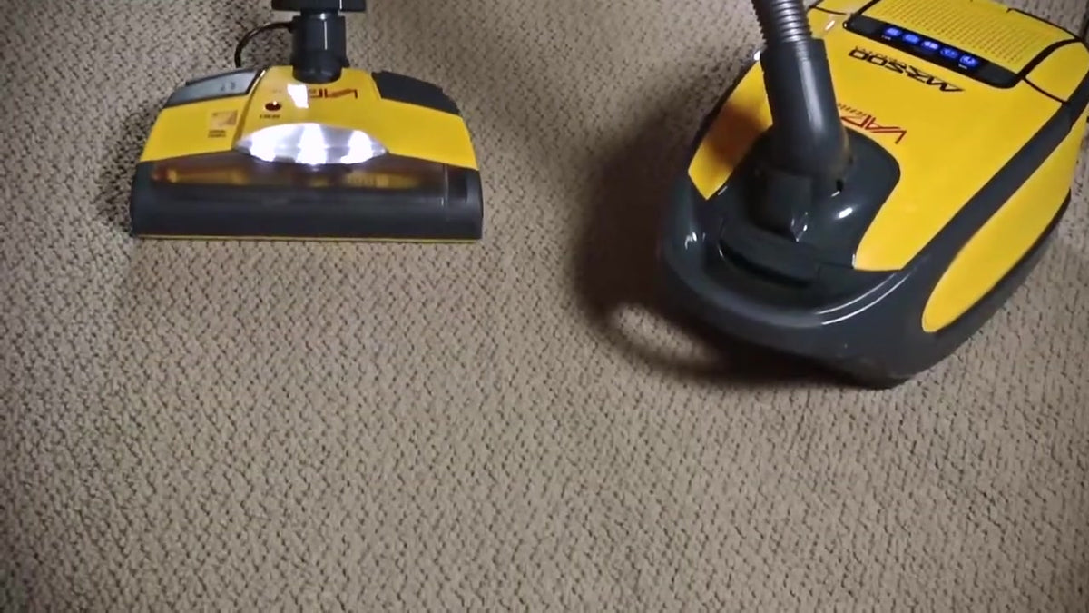 A powered head for carpet